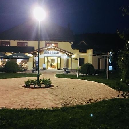 Omladinski Hotel Rostovo Bugojno Extérieur photo