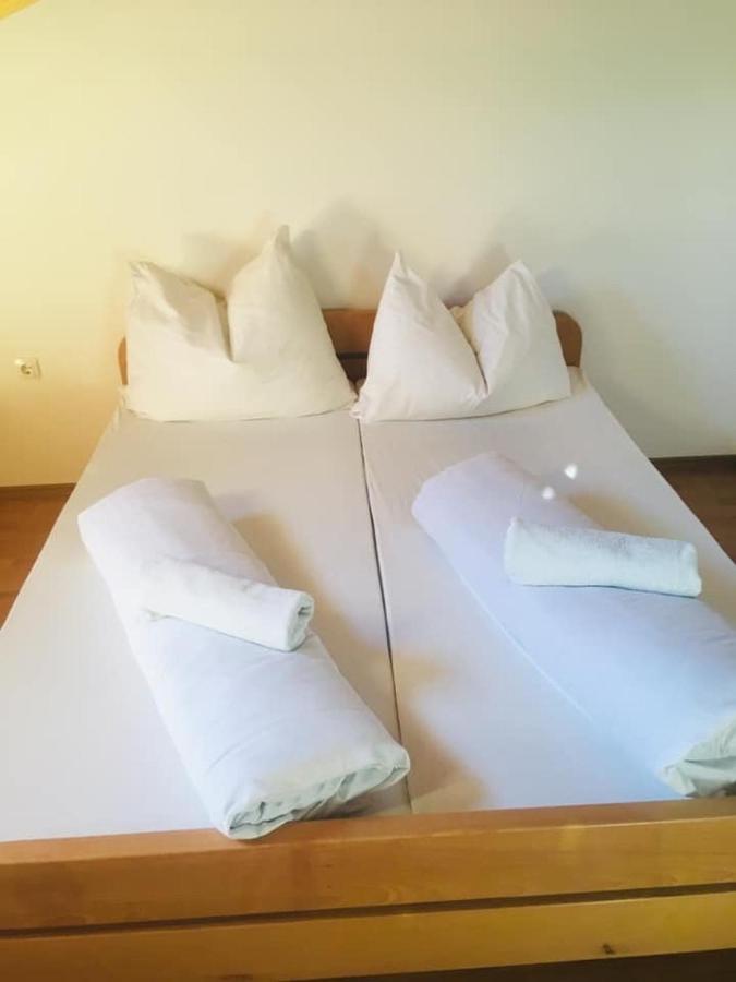 Omladinski Hotel Rostovo Bugojno Extérieur photo