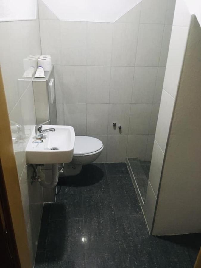 Omladinski Hotel Rostovo Bugojno Extérieur photo