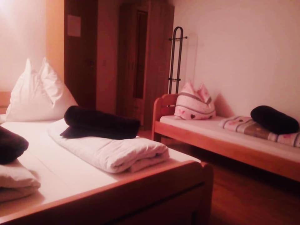Omladinski Hotel Rostovo Bugojno Extérieur photo